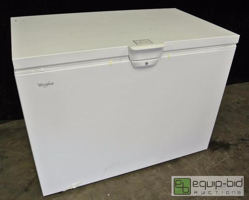 lot 1033 image: Whirlpool Chest Freezer
