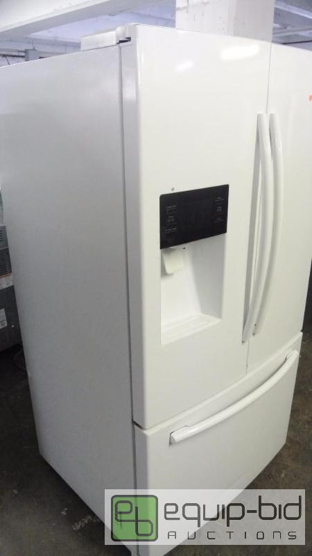 lot 3085 image: Samsung French Door Residential Refrigerator