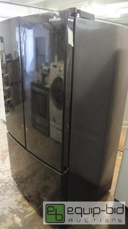 lot 3090 image: Samsung French Door Residential Refrigerator