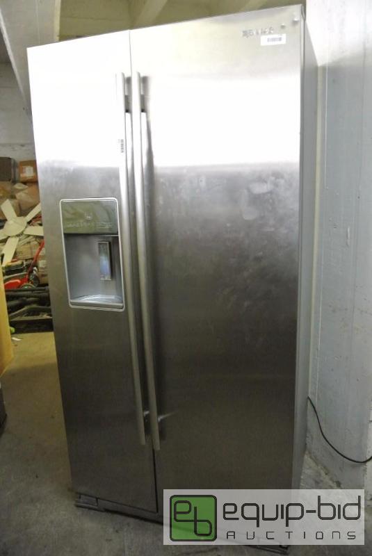 lot 3265 image: Jenn-Air Side by Side Residential Refrigerator
