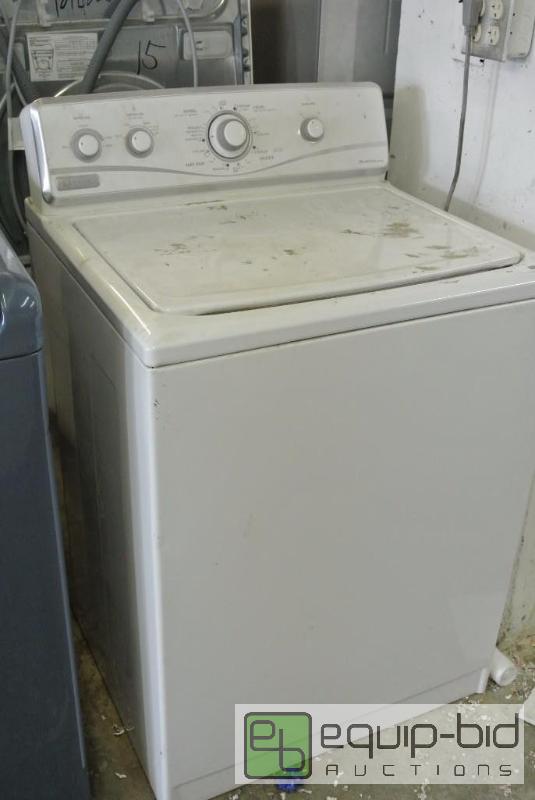 lot 3774 image: Maytag Top Load Washing Machine
