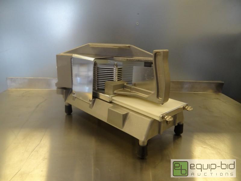 lot 1610 image: New 14 Tomato Slicer