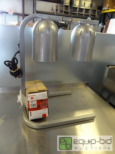 lot 1632 image: New Nemco 2 Bulb Warmer