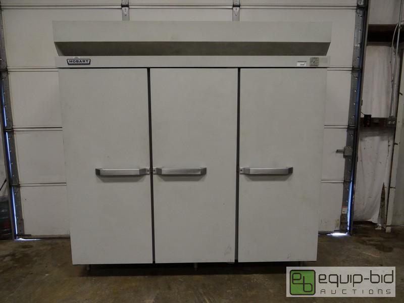 lot 682 image: Hobart 3 Door Cooler