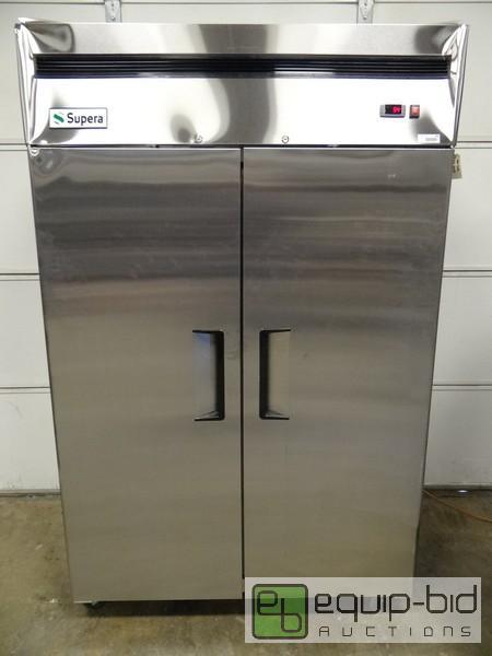 lot 689 image: Supera 2 Door Cooler