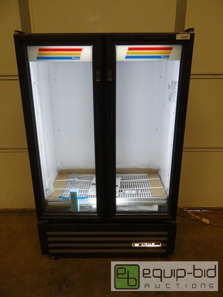 lot 697 image: True 2 Door Sliding Door Cooler