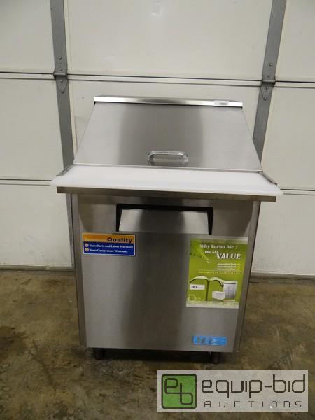 lot 713 image: New Turbo Air 28 Inch Mega Top Prep Table