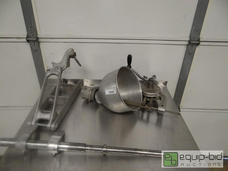 lot 750 image: Complete Donut Dropper System
