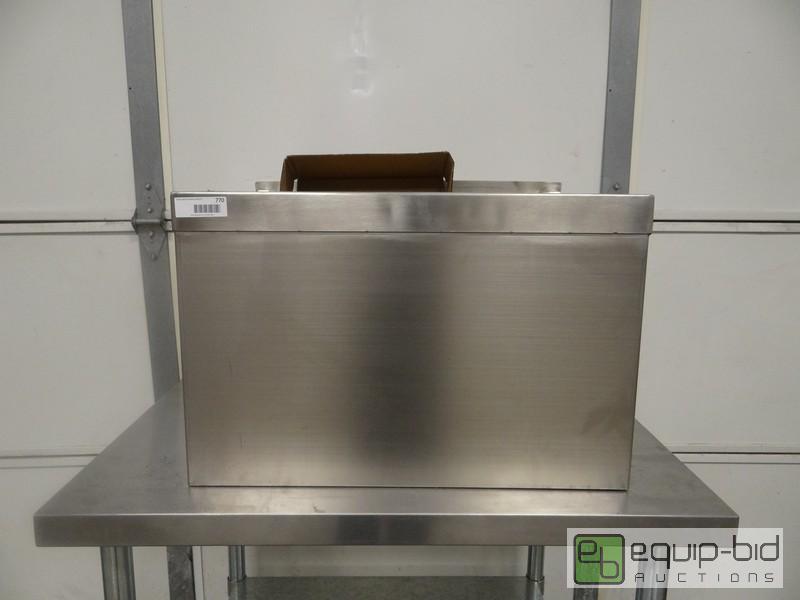 lot 770 image: New Stainless Mop Sink