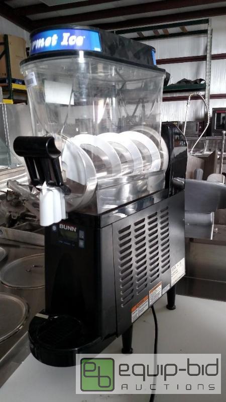 lot 774 image: Like New Bunn Slushy Margarita Machine