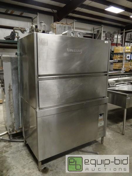 lot 786 image: Hobart Dish Washer