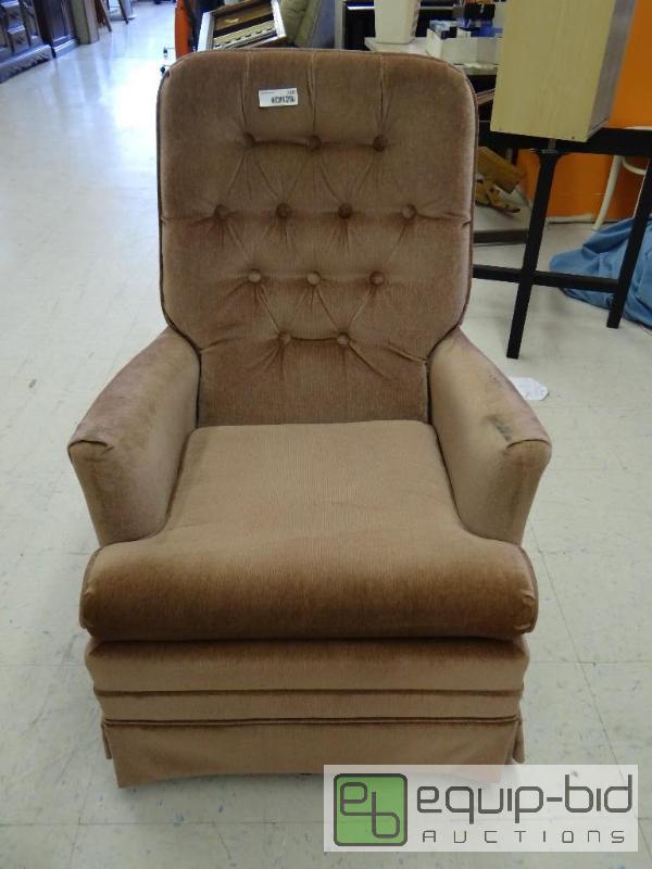 lot 2109 image: Best chair brand swivel rocker....