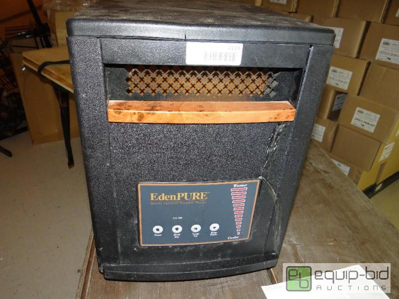 lot 2119 image: EdenPure&nbspportable heater. Some damage to...