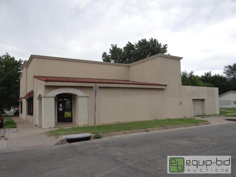 lot 1002 image: Fellers&nbspRestaurant Supply commercial b...