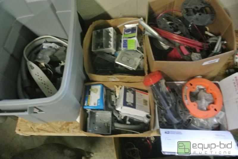 lot 579 image: Assortment of Electrical Supplies