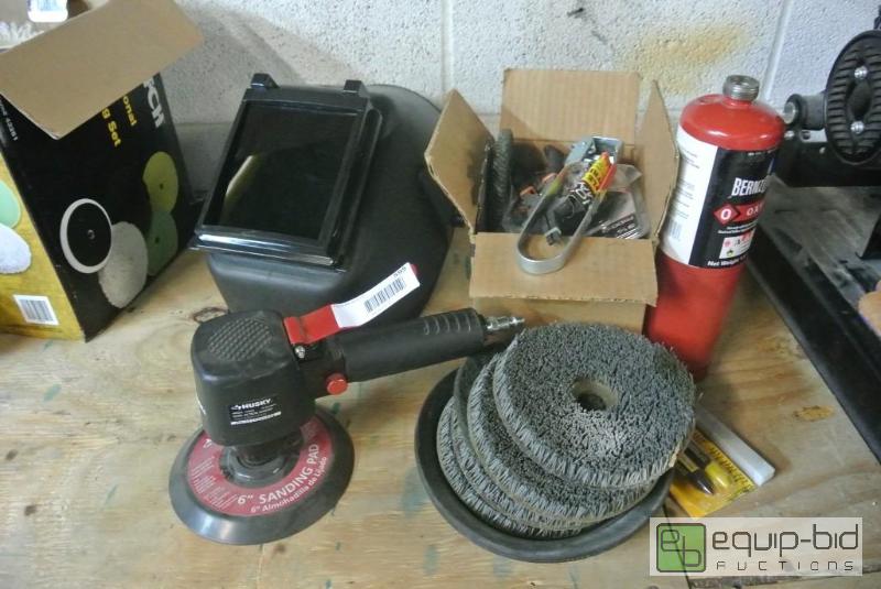 lot 595 image: Mixed Lot Including Weld Helmet, 6 Pneumatic Sander, Wire Brushes, Cutting Discs, Etc.