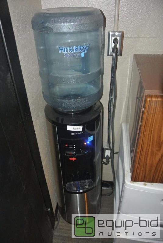 lot 710 image: Glacier Bay Water Cooler