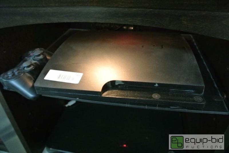 lot 722 image: Playstation 3