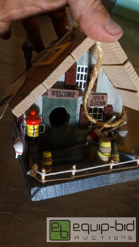 lot 564 image: Collectors Hand Made Bird House