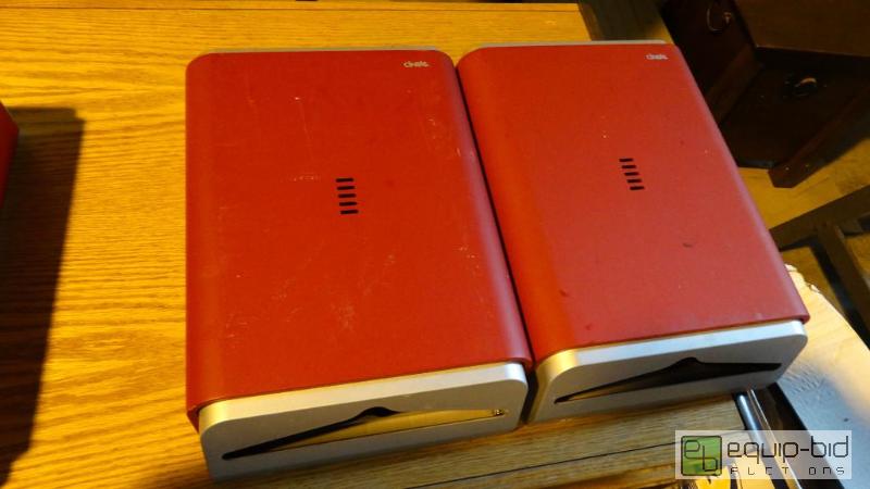 lot 607 image: (2) Paper Towel Dispensers