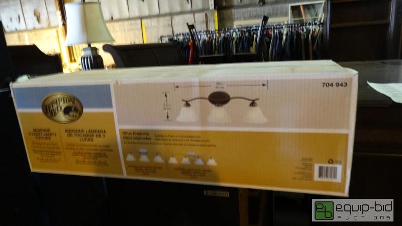 lot 625 image: New In Box 3 light Vanity Fixture