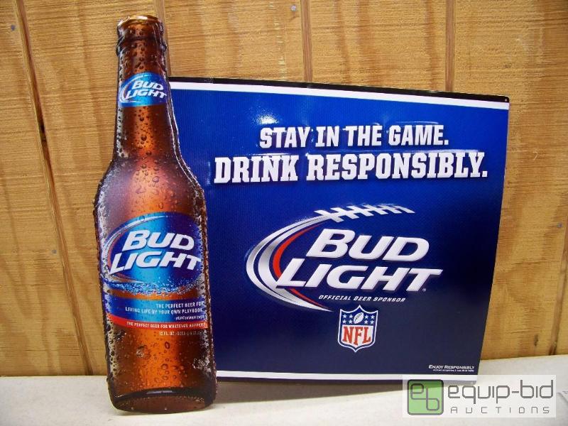 lot 1005 image: Metal Bud Light Sign