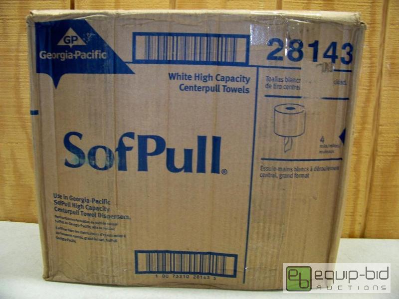 lot 1033 image: Sofpull White High Capacity Center Pull Towels