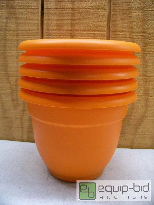 lot 1105 image: 5 New 10 Ariana with Grid Flower Pots