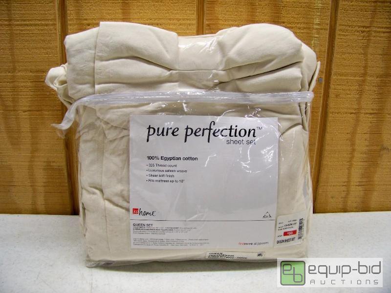 lot 1162 image: JC Penney Home Pure Perfection Sheet Set Queen