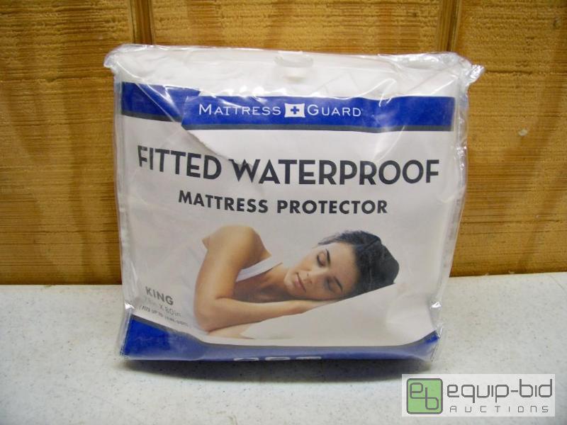 lot 1192 image: Fitted Waterproof Mattress Protector Mattress Guard King