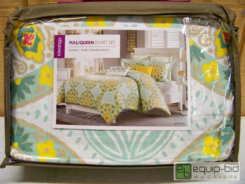 lot 1195 image: Ideology FullQueen Duvet Set