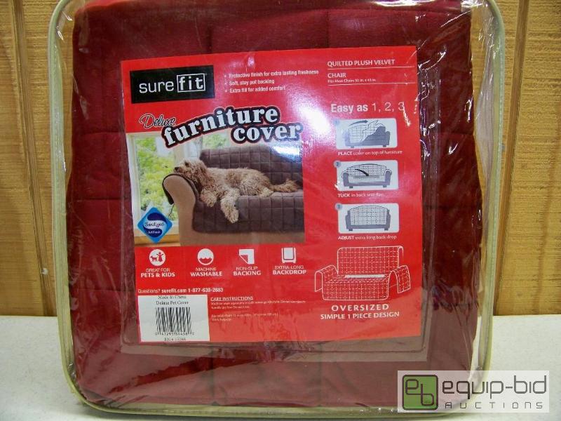 lot 1199 image: Sure Fit Deluxe Furniture Cover Chair