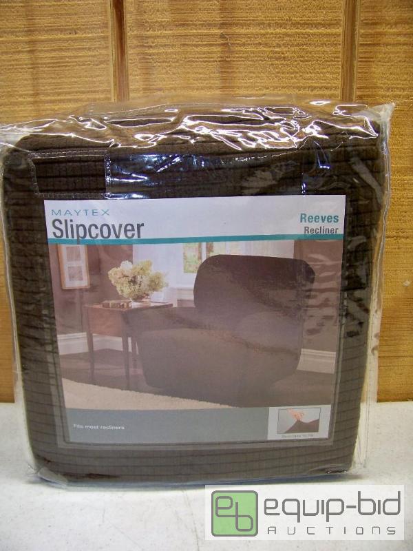 lot 1202 image: Maytex Slip Cover Recliner Reeves