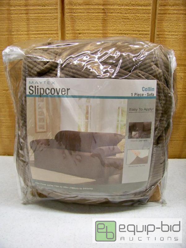 lot 1205 image: Maytex Slip Cover Sofa Collin