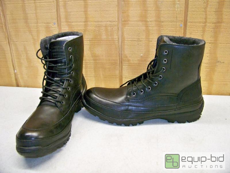 lot 1332 image: Mens Kenneth Cole Unlisted Boots