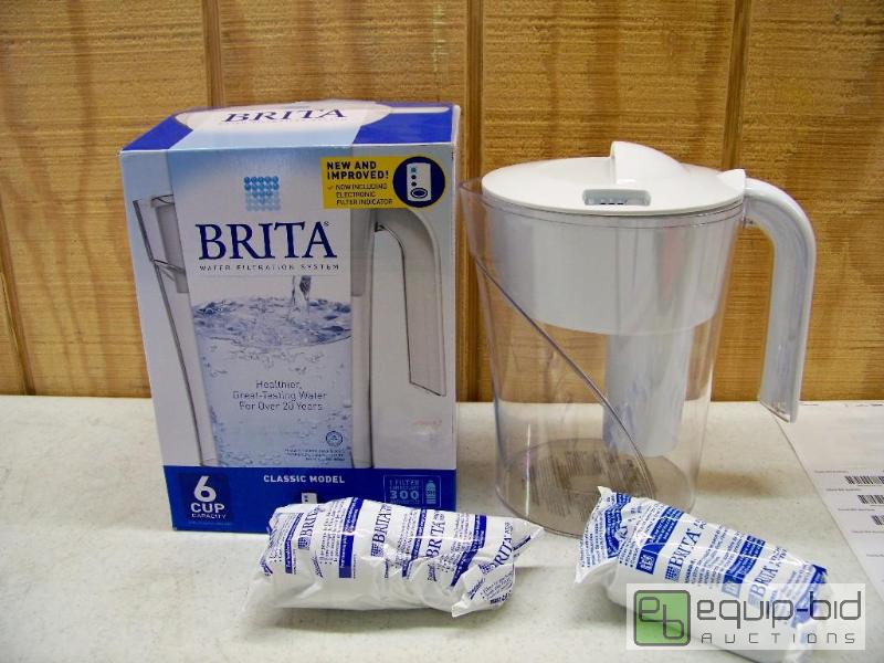lot 1340 image: Brita Classic Model 6 Cup Water Filter Pitcher