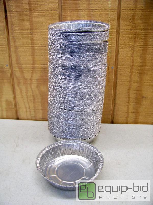 lot 1406 image: 200 Aluminum Pie Pan Take Out Containers
