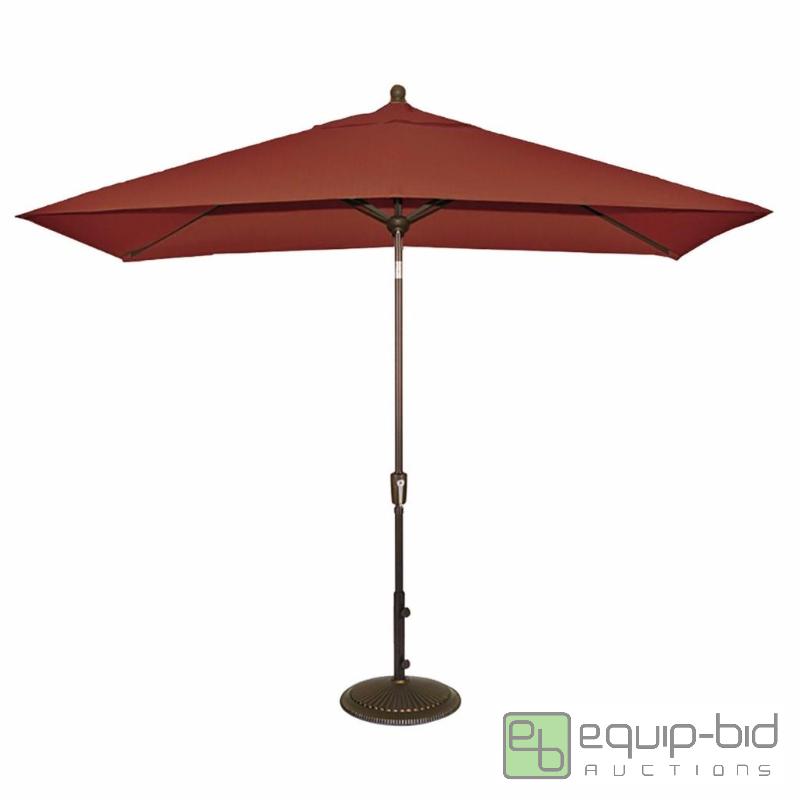 lot 1426 image: Blue Wave 6.5 x 10 Market Rectangular Umbrella