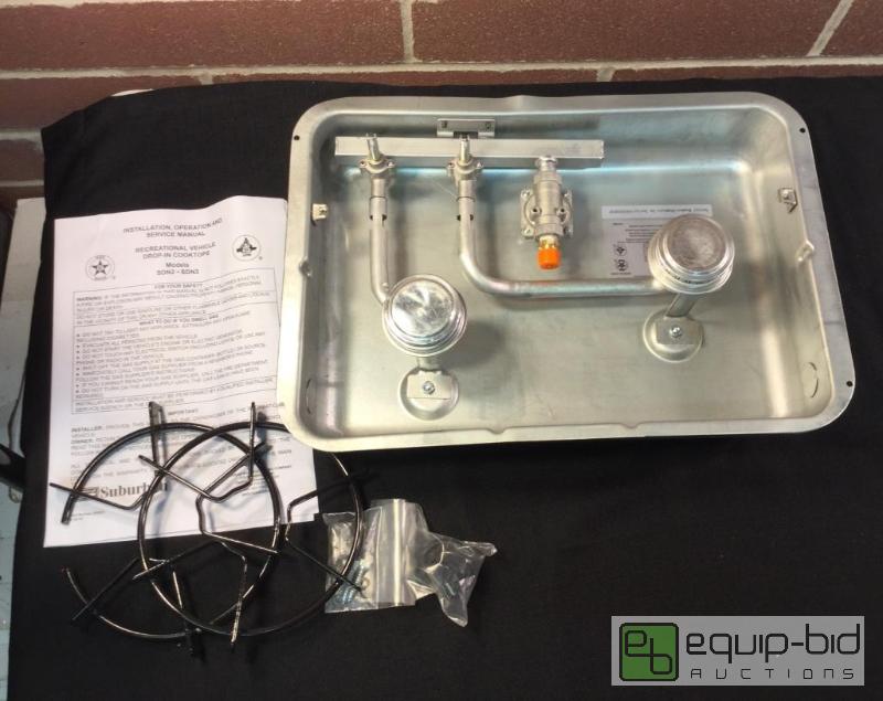 lot 3067 image: RV Drop in Cooktop  Quantity 1&nbsp Conditi...