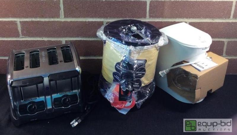lot 3083 image: Lot of Appliances  Quantity 3 pieces Proctor...
