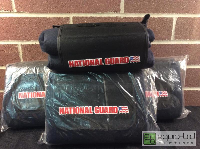 lot 3163 image: Solid Picnic Fleece Blanket w Water Repellan...