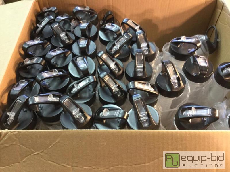 lot 3213 image: Lot of Refillable 25 Ounce Water Bottles