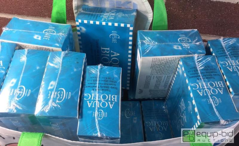 lot 3219 image: Lot of Aqua Biotics Topical Scalp and Hair Beauty Treatment