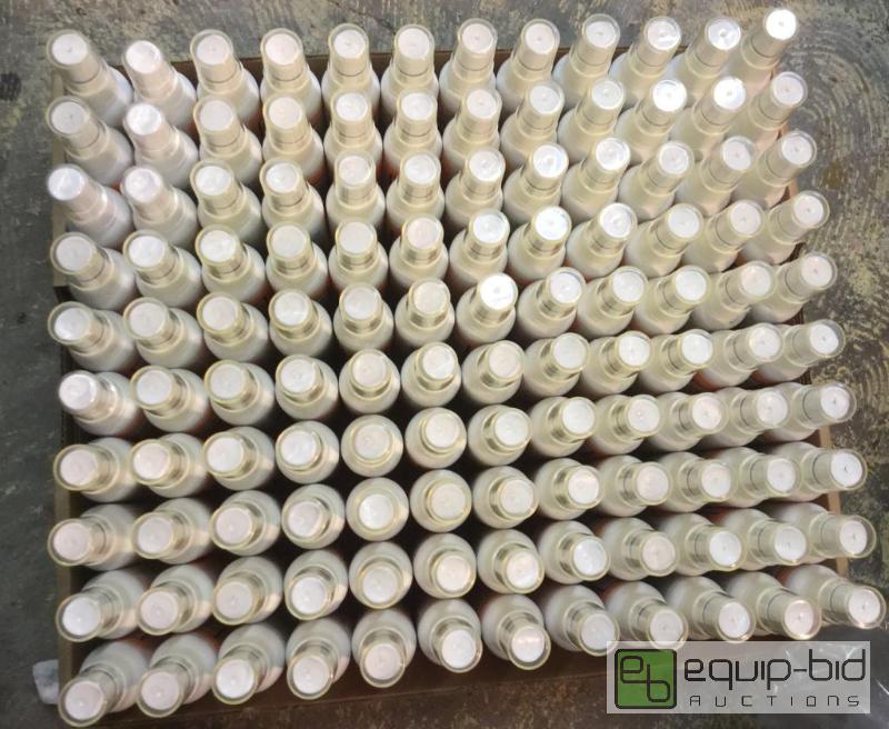 lot 3233 image: Lot of diCesare Liquifix Liquicurl Curl Enhancing Spray