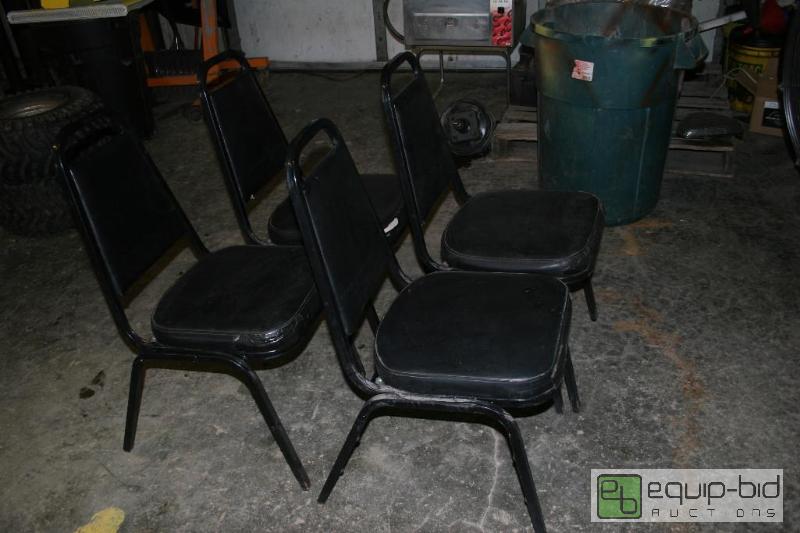 lot 1435 image: Lot includes set of 4 black banquet chairs &...