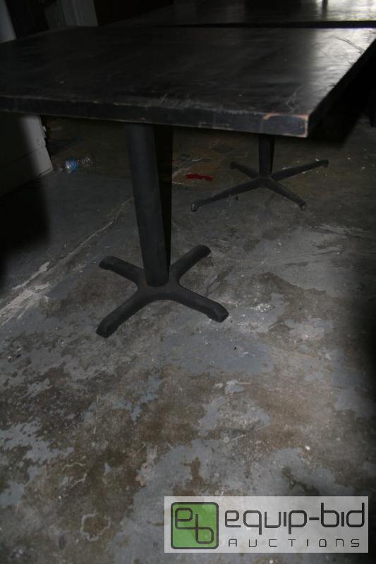 lot 1457 image: Black Dining Table 42&quotx27&quotx29&quot...