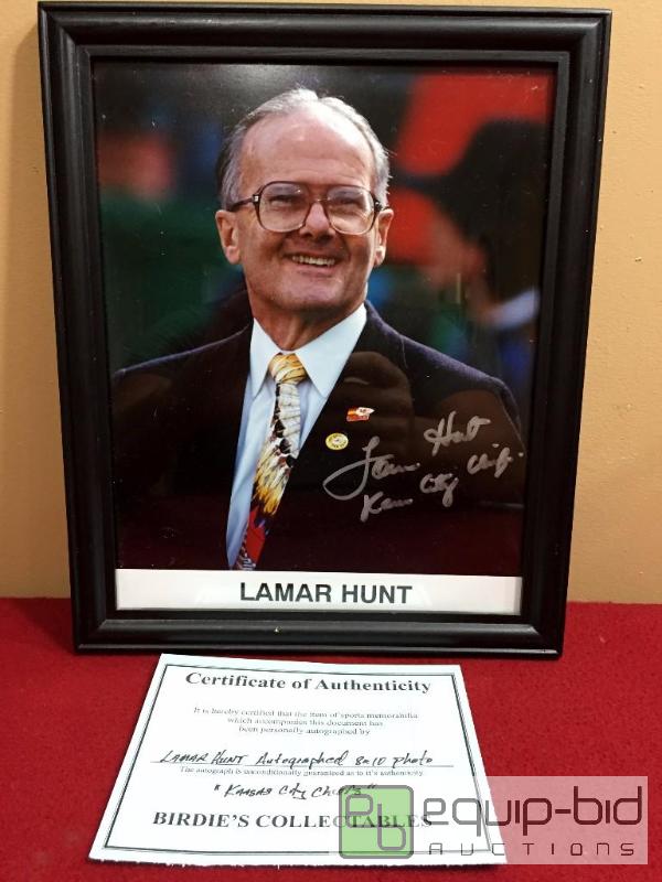 lot 1019 image: LAMAR HUNT KANSAS CITY CHIEFS OWNER AUTHENTIC AUTOGRAPHED 8 X 10 PHOTO WITH CERTIFICATE AUTHENTICITY