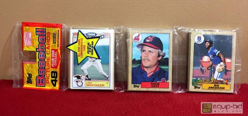 lot 1033 image: RARE BO JACKSON ROOKIE IN UNOPENED 1987 TOPPS BASEBALL RACK PACK 28 YEARS OLD
