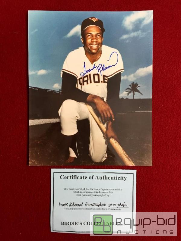 lot 1063 image: FRANK ROBINSON AUTOGRAPHED 8 X 10 PHOTO WITH CERTIFICATE OF AUTHENTICITY HALL OF FAMER