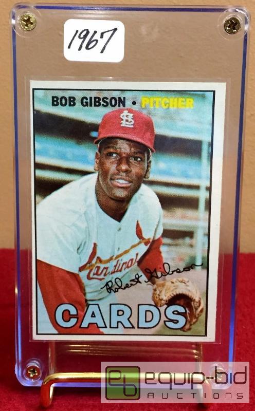 lot 1083 image: 1967 BOB GIBSON TOPPS CARD - AMAZING CONDITION